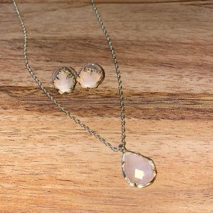 Matching Kendra Scott blush set